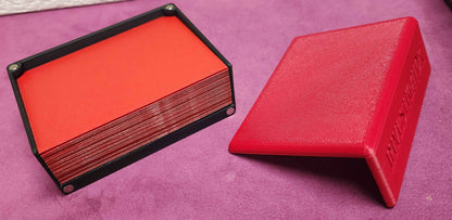 Player card holder with lid