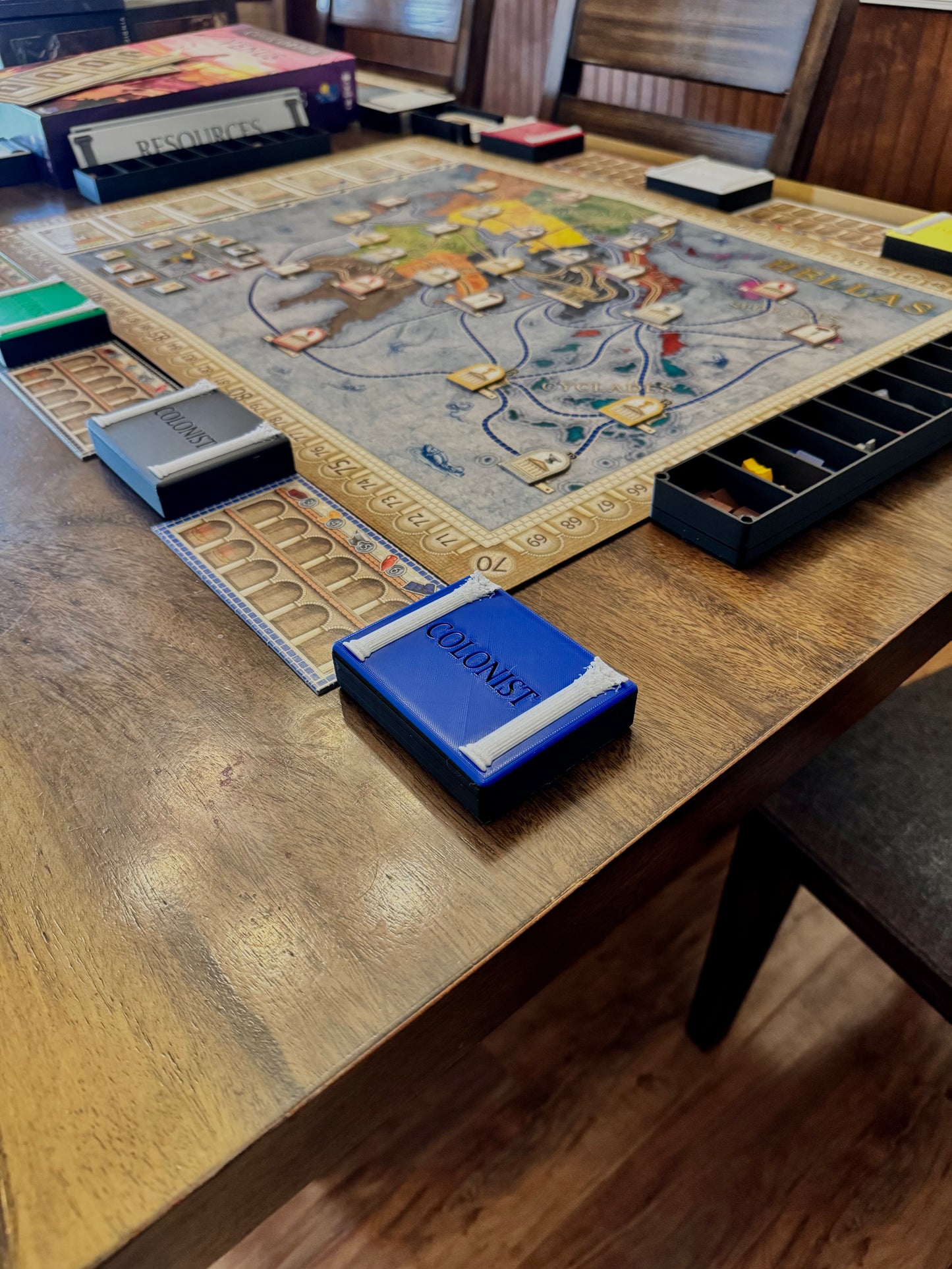 Concordia Venus Organizational Insert supports Solitaria (game not included)