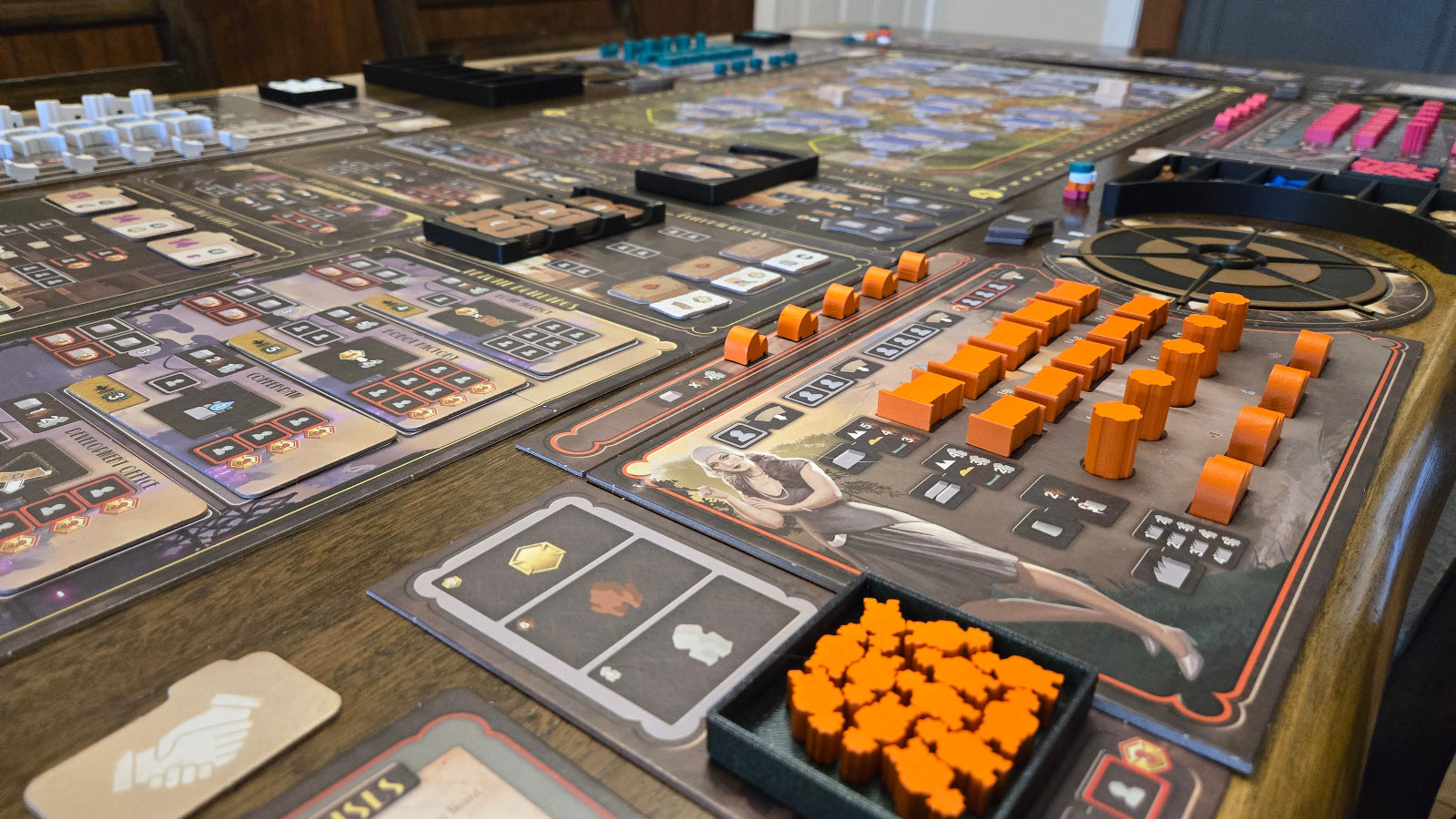 Table setup for play